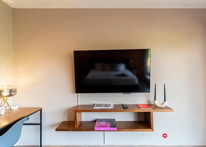 Casa Ciceron By Kukun Apartment